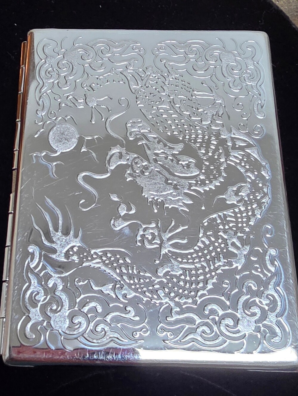 Dragon Theme Embossed Stainless Steel Card Holder